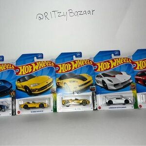 Hot wheels 5 Car Bundle